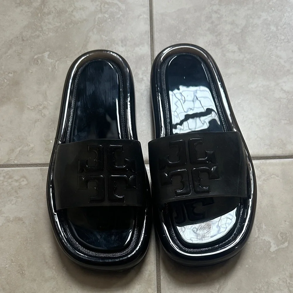 Women’s Black Slide Sandals - Sleek Slip-On Comfort